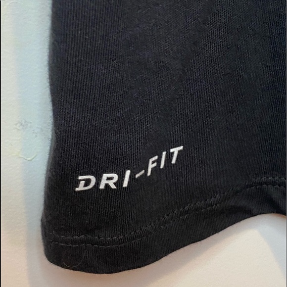 Nike Boston Celtics Kemba Walker Dri-FIT T-Shirt - Picture 5 of 8